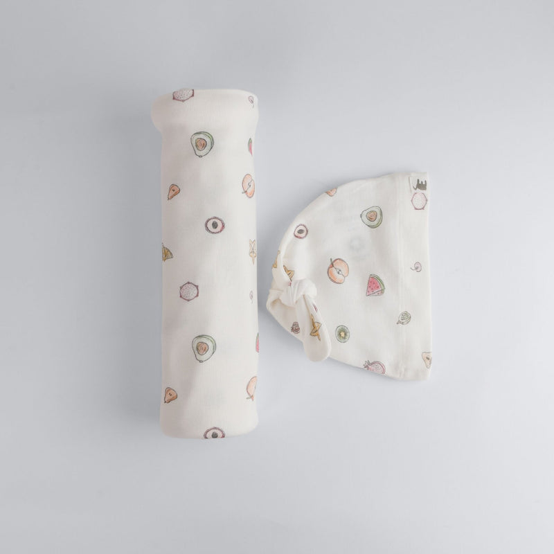 The Elk Baby Fruit Print Premium Organic Cotton Blanket and Beanie Set X8